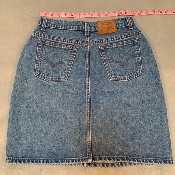 Levi’s 521 Denim Skirt - Picture 4 of 6
